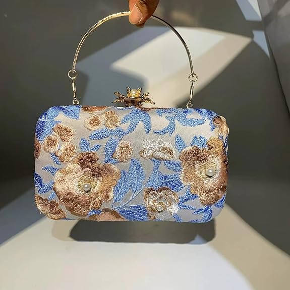 Vintage Floral Embroidered Clutch – Pearl Chain Evening Bag for Women